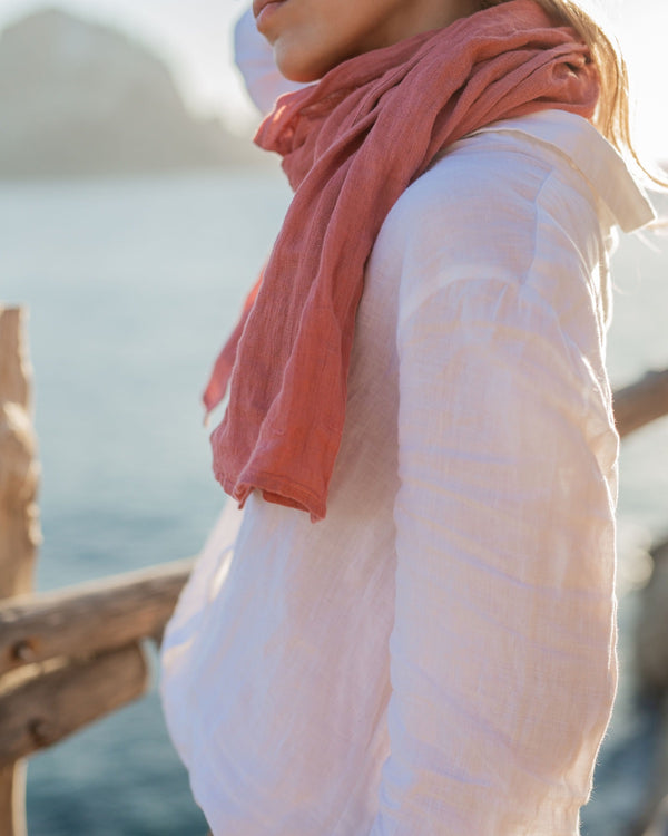 Lightweight Linen Scarf in Coral