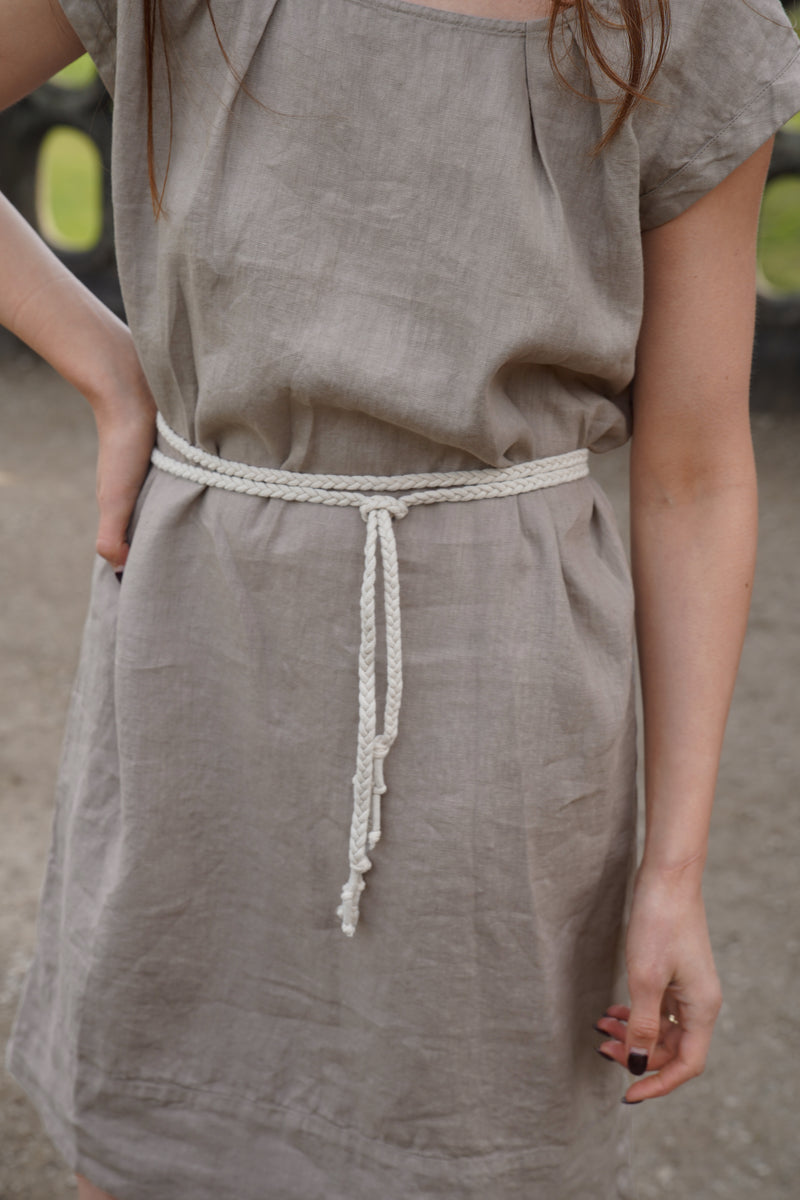 Irma - Linen Dress in Cappuccino