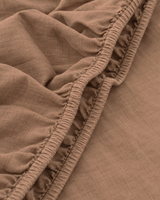 Linen fitted sheet in Brown