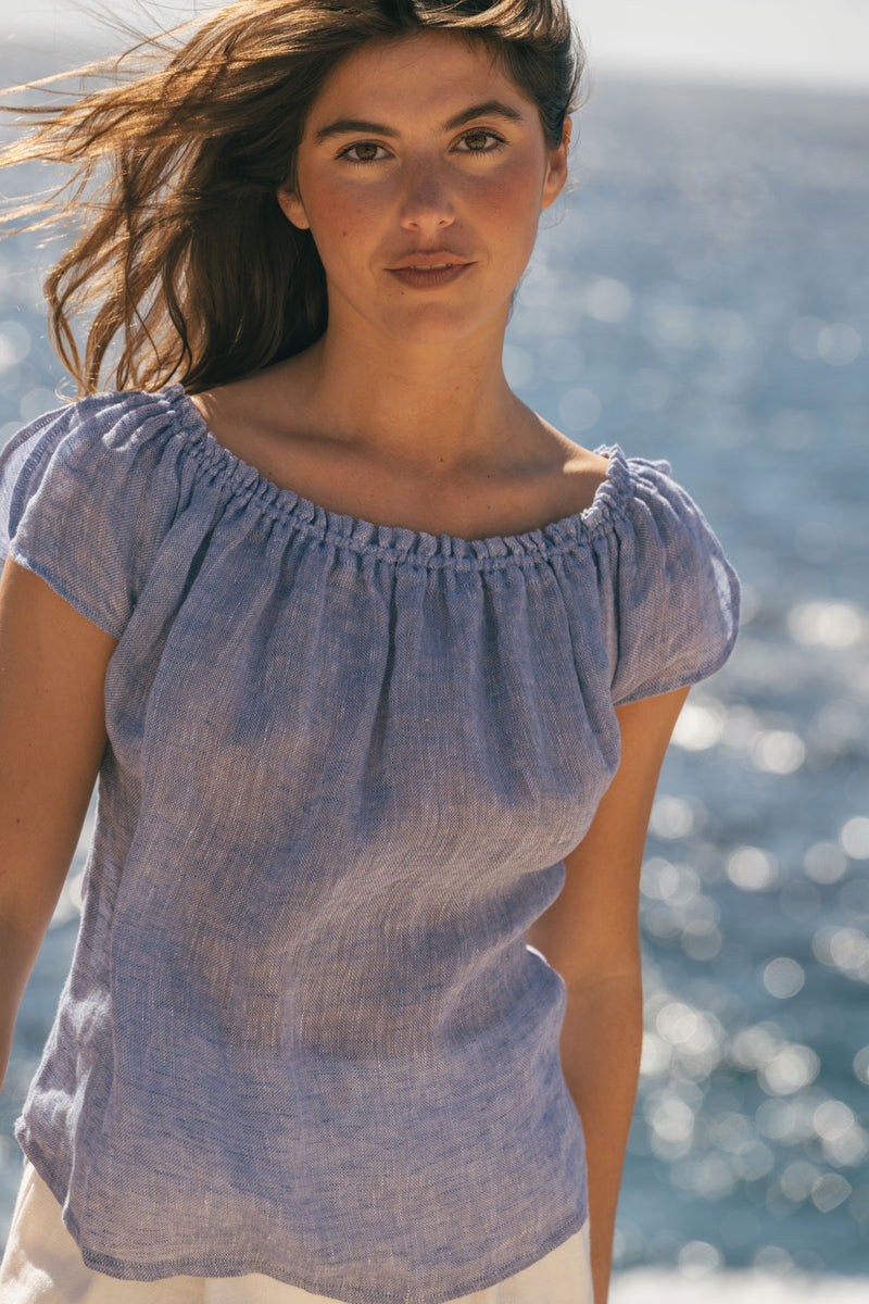 Spring - Linen Top in Light Blue Chambray