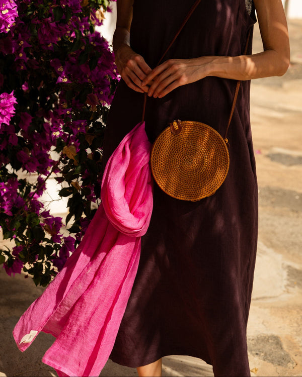 Lightweight Linen Scarf in Fuchia