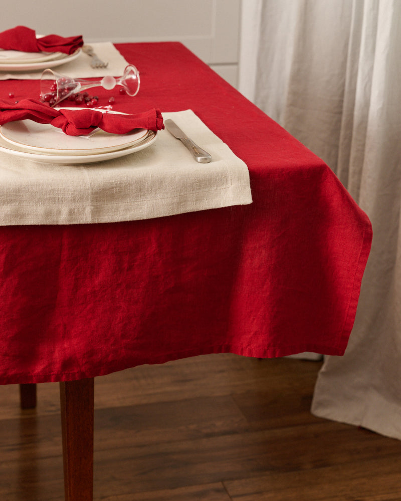 Linen tablecloth in Cranberry