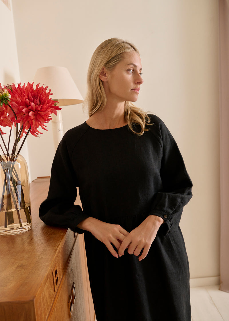 Capri - Linen Dress in Black Sauths Capri - Linen Dress in Black Sauths