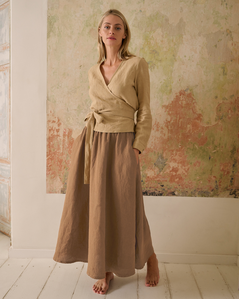 Kathrin - Linen Top in Sand