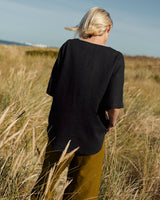 Relaxed Fit Linen Top Tessa in Black