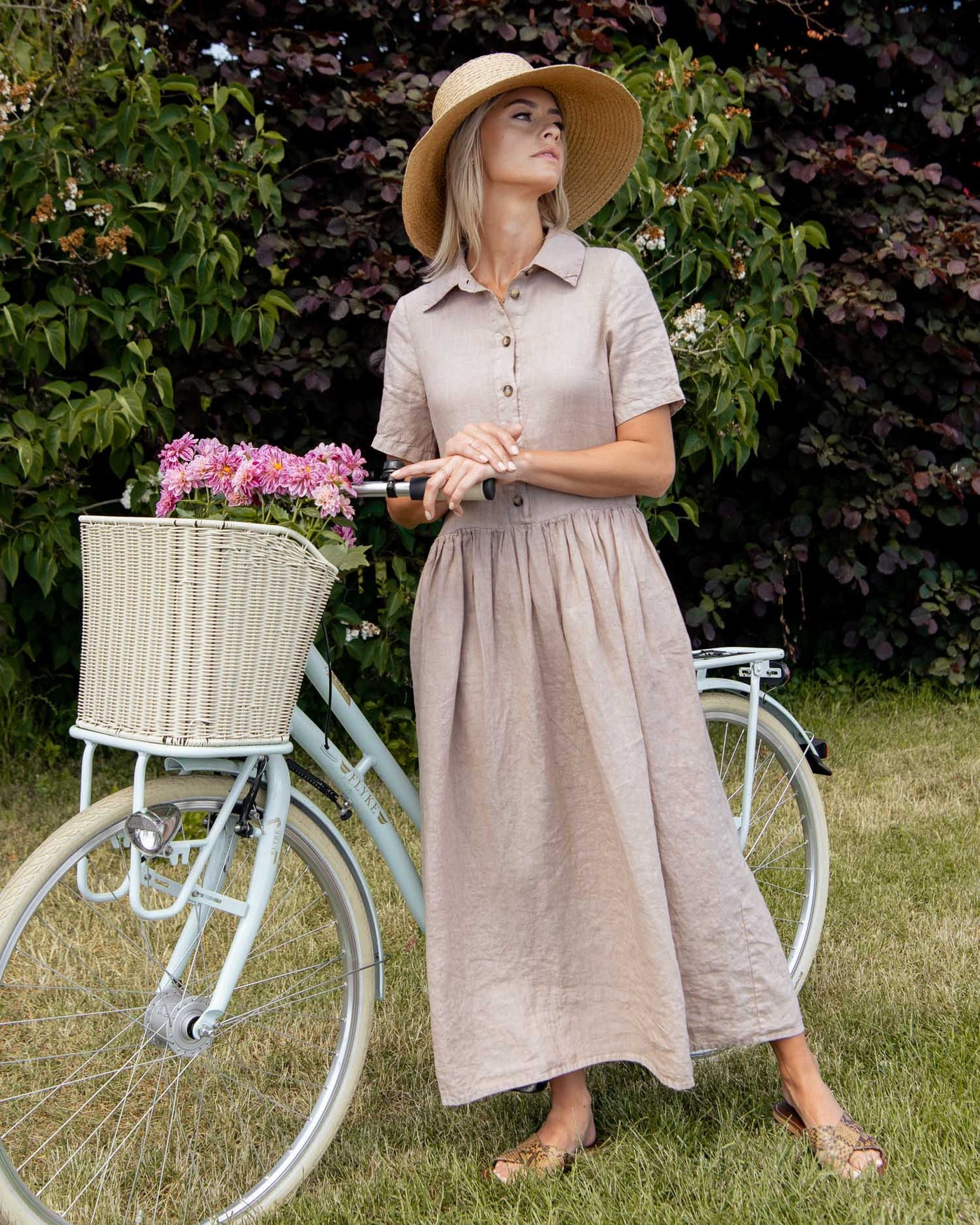 v neck dress linen Berlook Linen Criss-Cross Back Maxi Dress main image 0