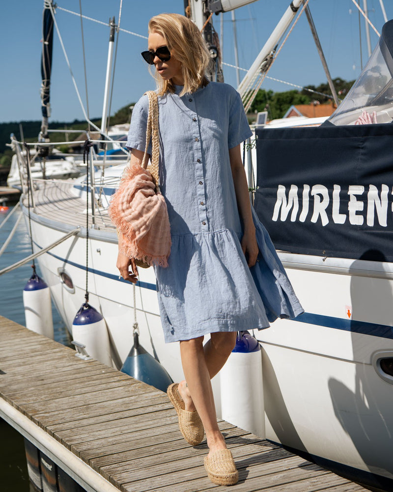 Evelyn - Linen Dress in Light Blue Sauths Evelyn - Linen Dress in Light Blue Sauths