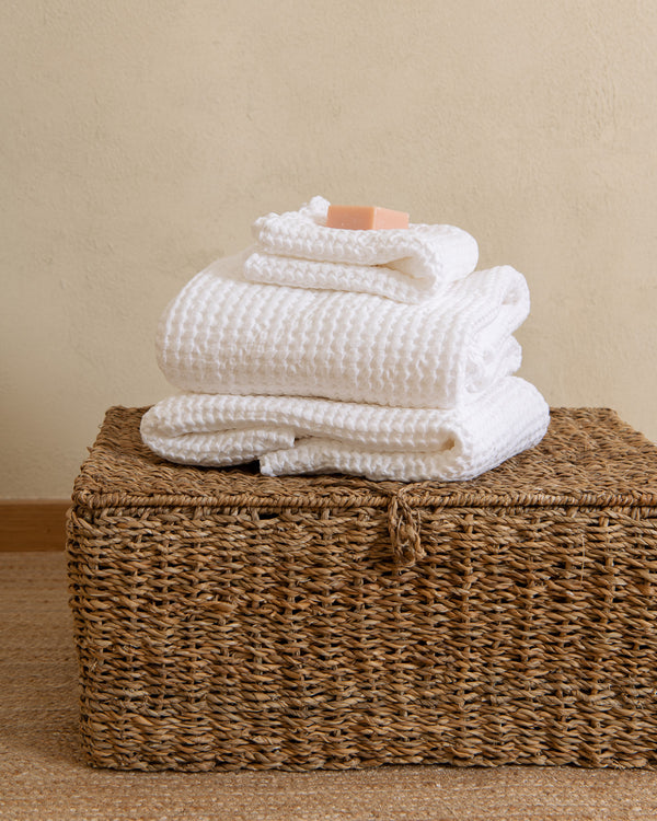 Waffle towel set in White - Face Hand Body (3 pcs)