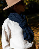 Linen blend scarf in blue