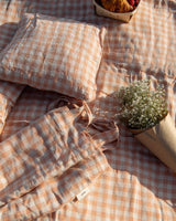 Double side linen outdoor blanket in gingham